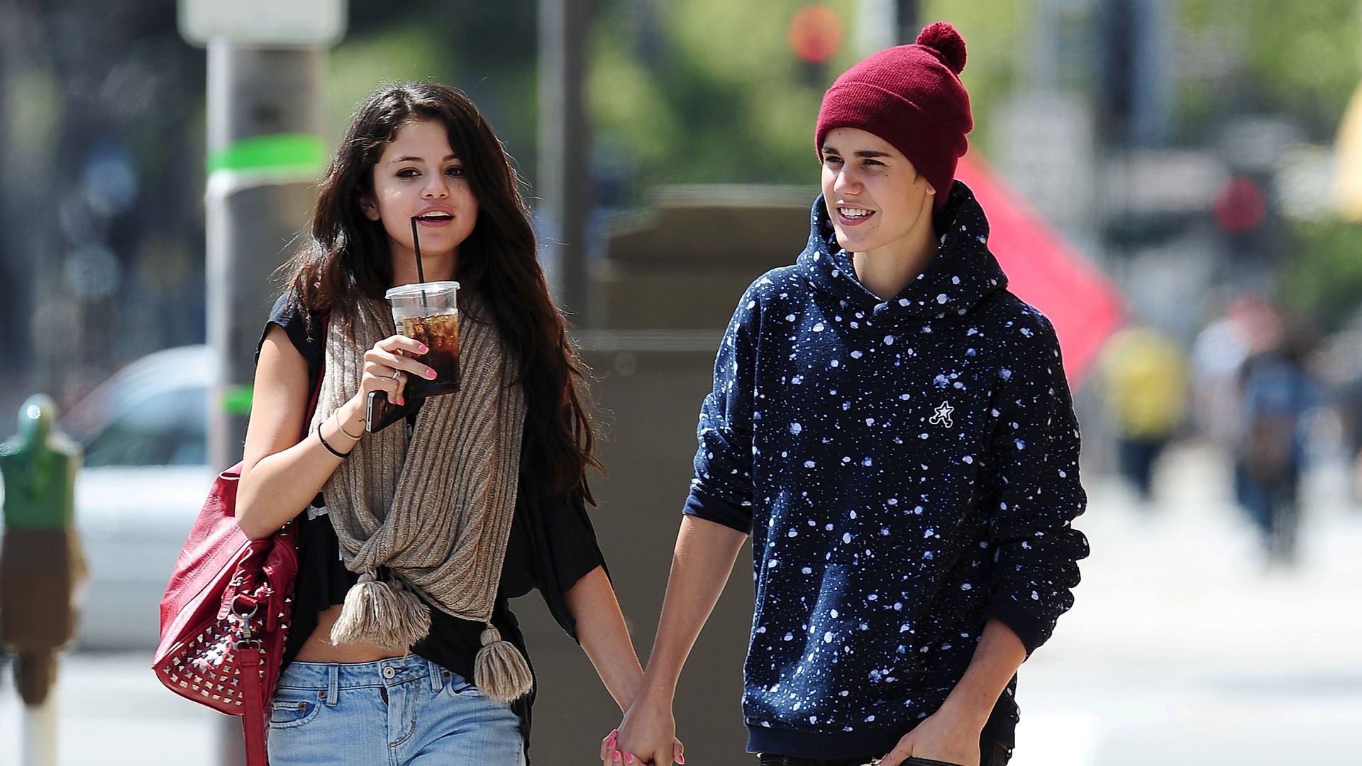 Selena Gomez y Justin Bieber por las calles de Los Angeles