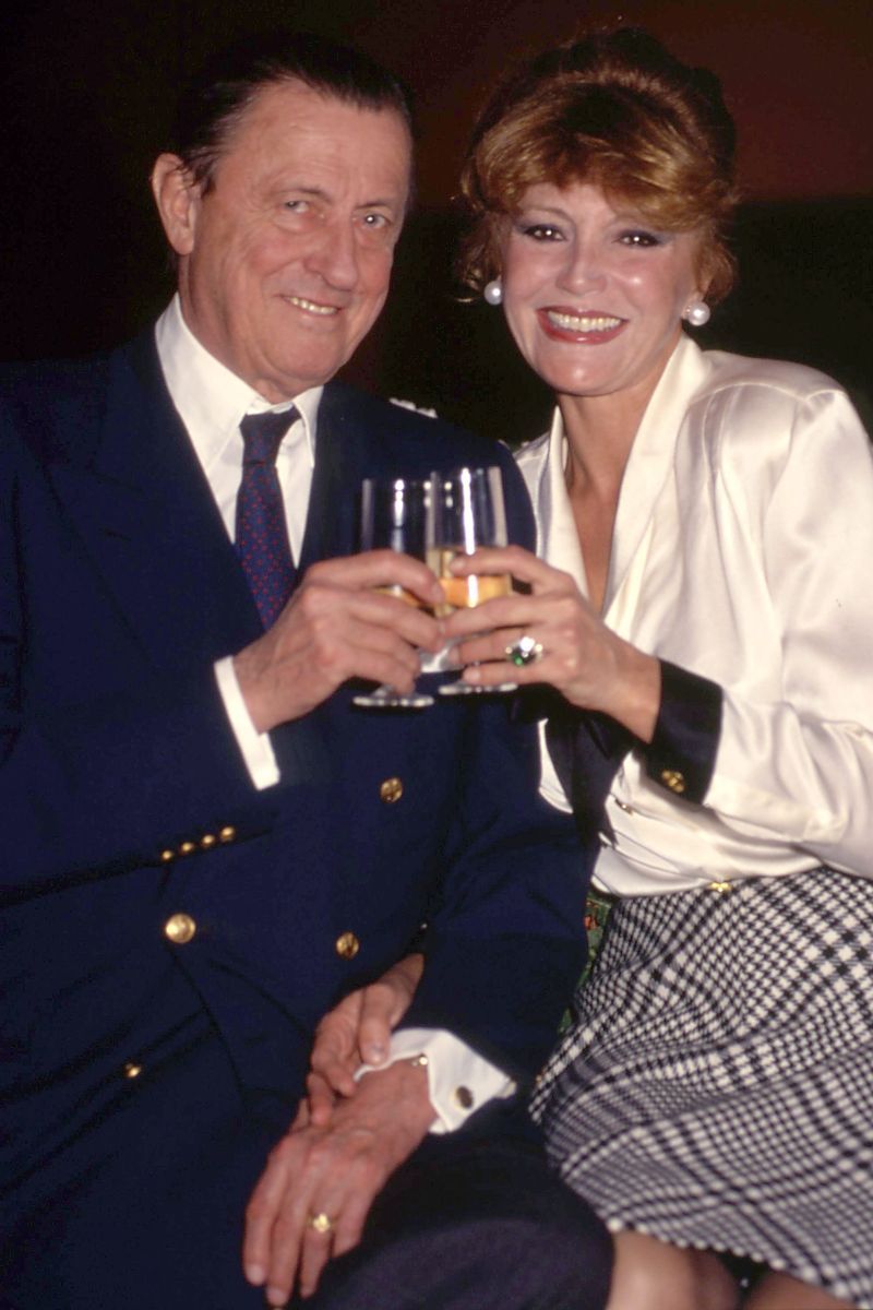 Tita Cervera posando junto a su marido, el barón Hans Heinrich von Thyssen Bornemisza