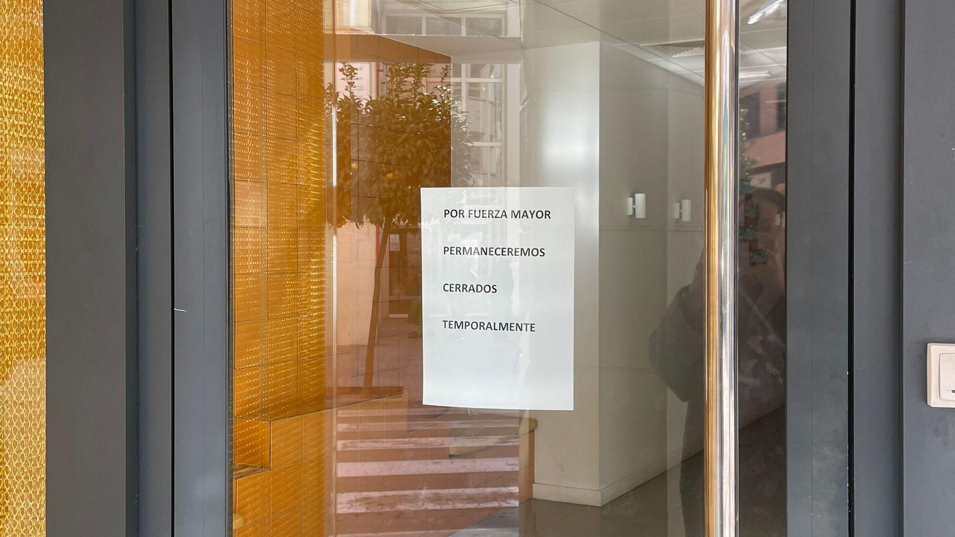 Clausurada la clínica dental de Alzira donde fue tratada la menor fallecida