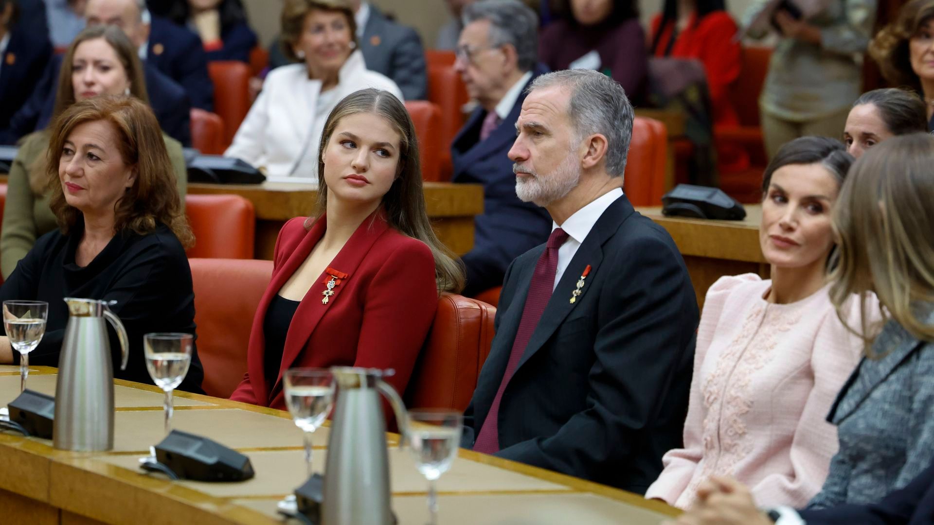 La Familia Real en el Coloquio en el Congreso ’50 años después: la Corona en el tránsito a la democracia’