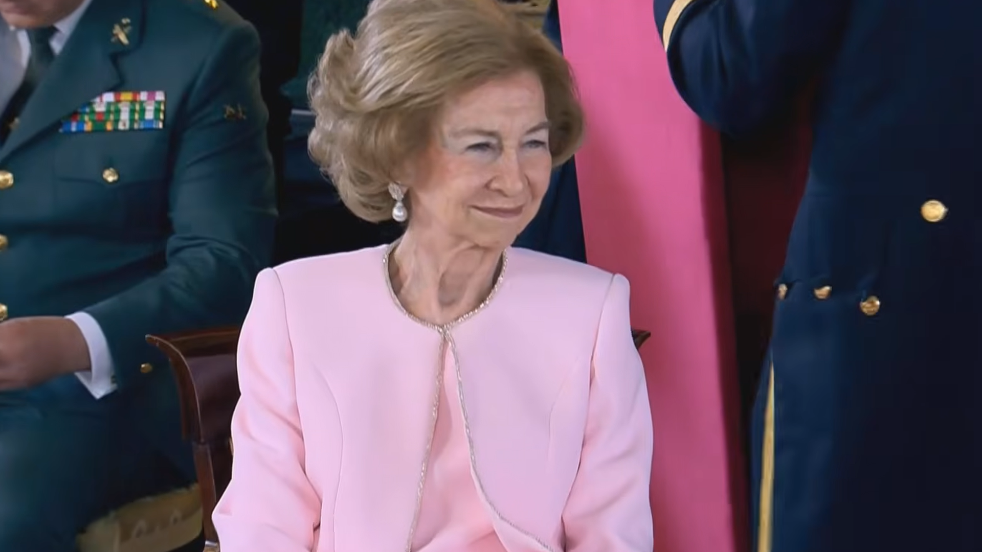 La reina emérita Sofía antes de recibir el Toisón de Oro