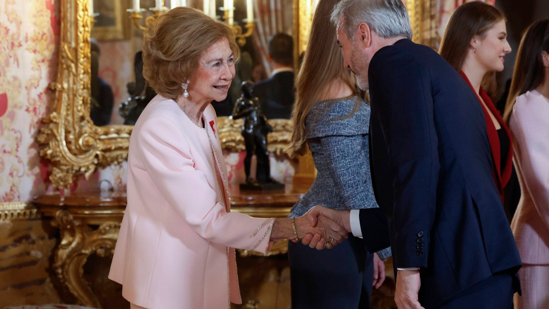 La reina Sofía y Fernando Clavijo