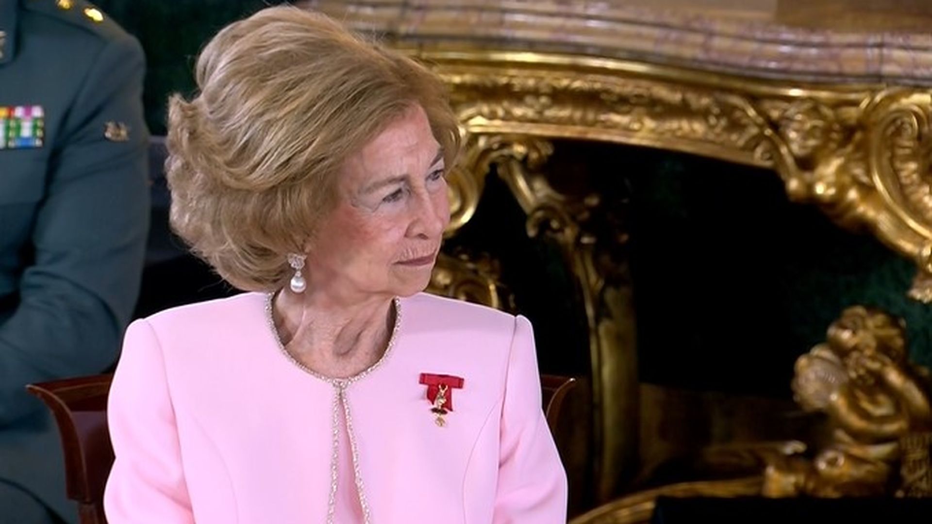 La reina Sofía tras recibir le Toisón de Oro