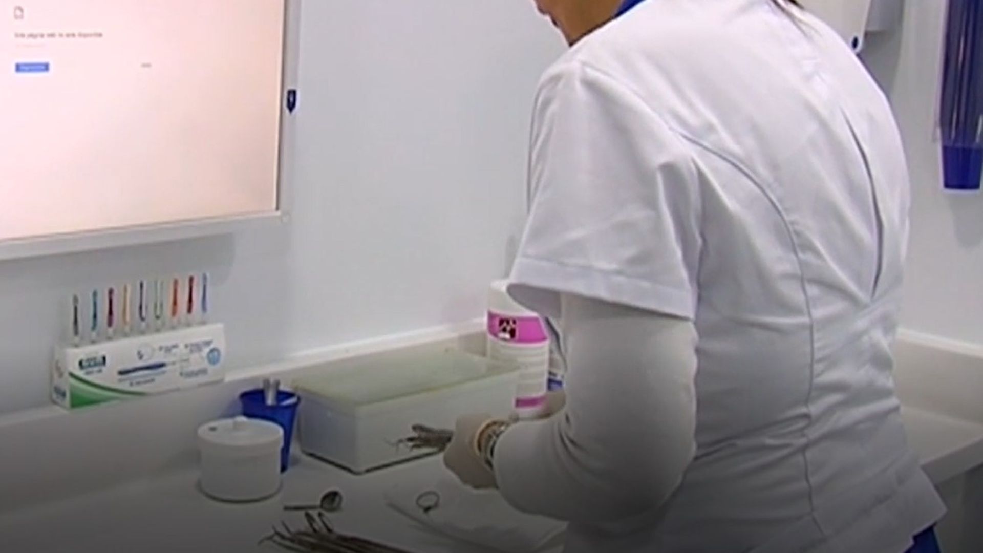 Síntomas de un tóxico en un anestésico o sedante Síntomas de un tóxico en un anestésico o sedante