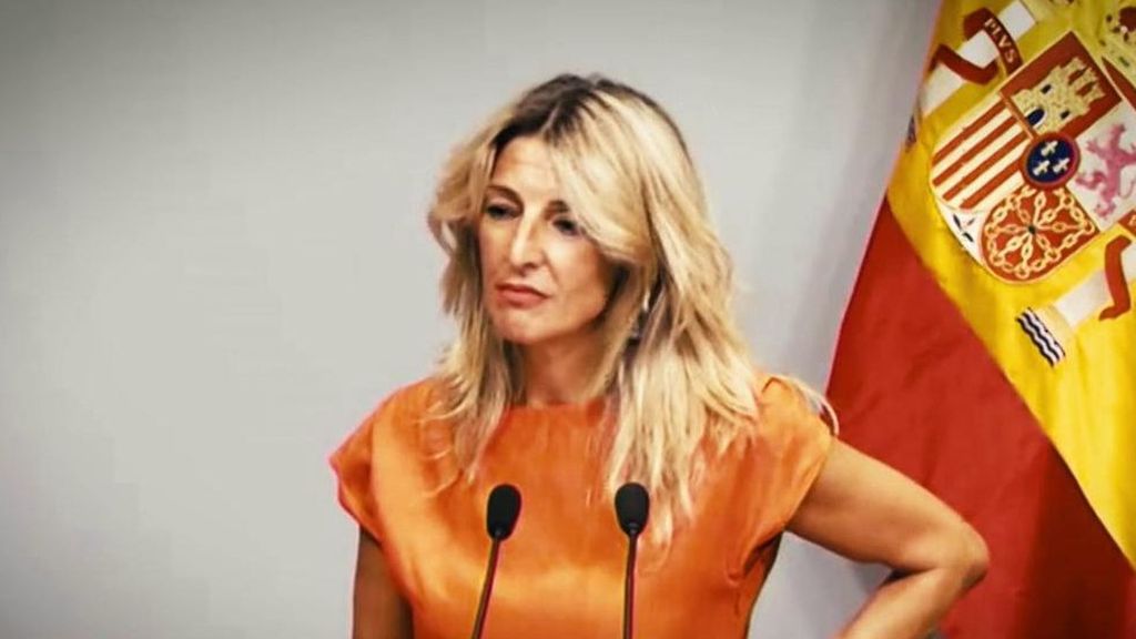 Yolanda Díaz se queda muda ante una pregunta en inglés