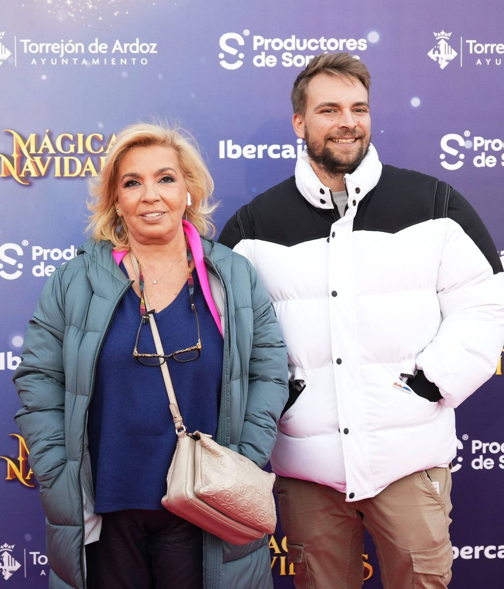 Carmen Borrego y su hijo, José María Almoguera