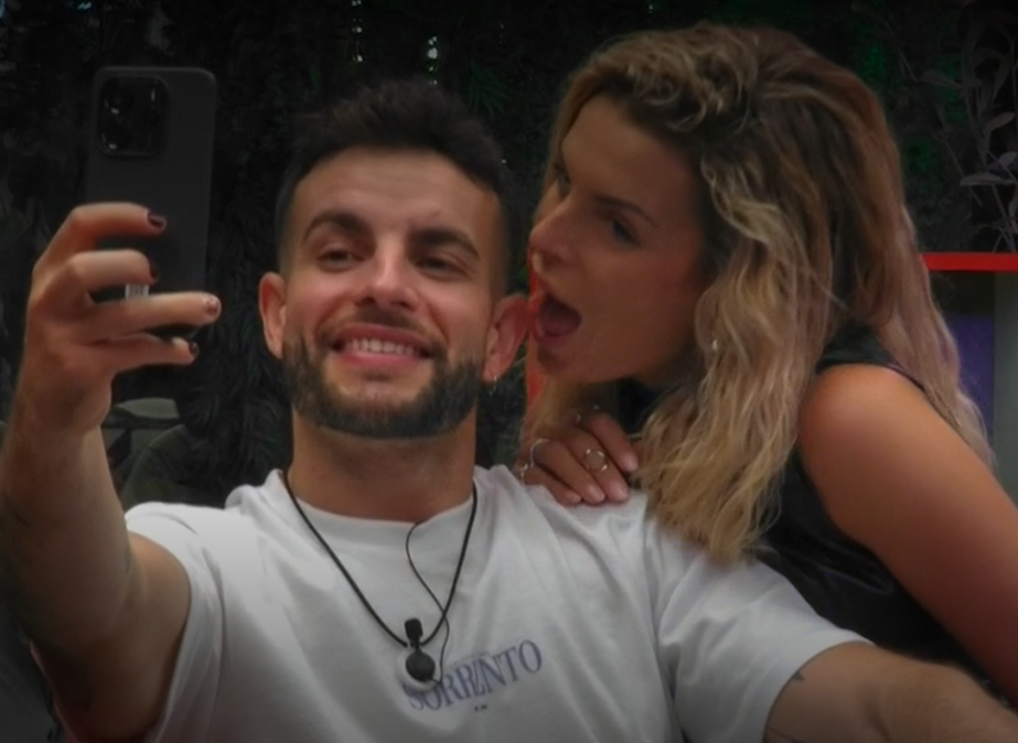 Edurne, otra vez cerca de Íñigo