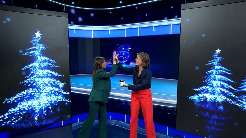 María Casado y Carmen Corazzini encienden la Navidad en Telecinco