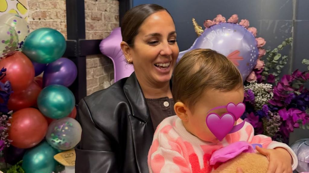 Anabel Pantoja y su hija Alma