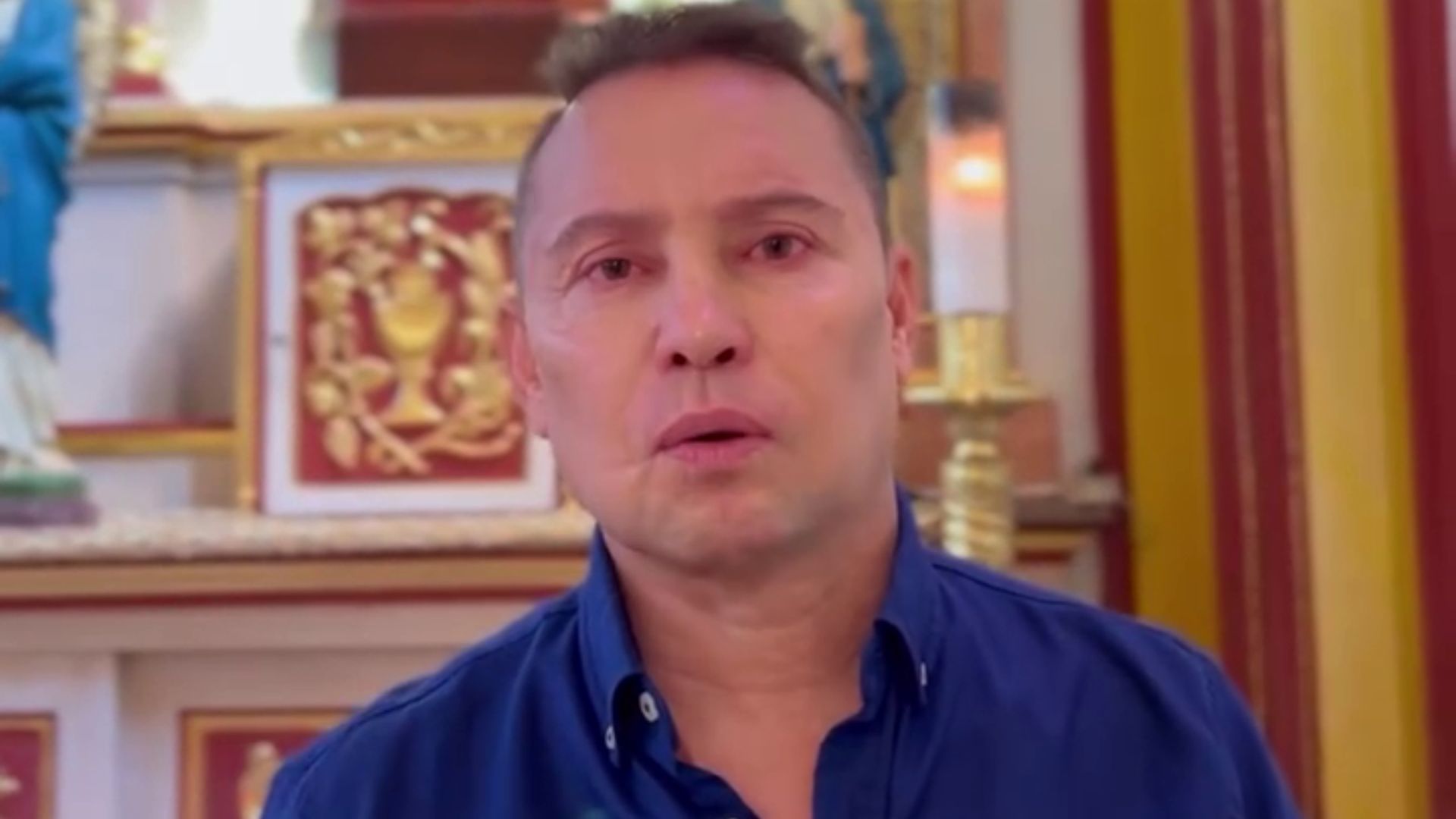 Cantante colombiano Giovanny Ayala