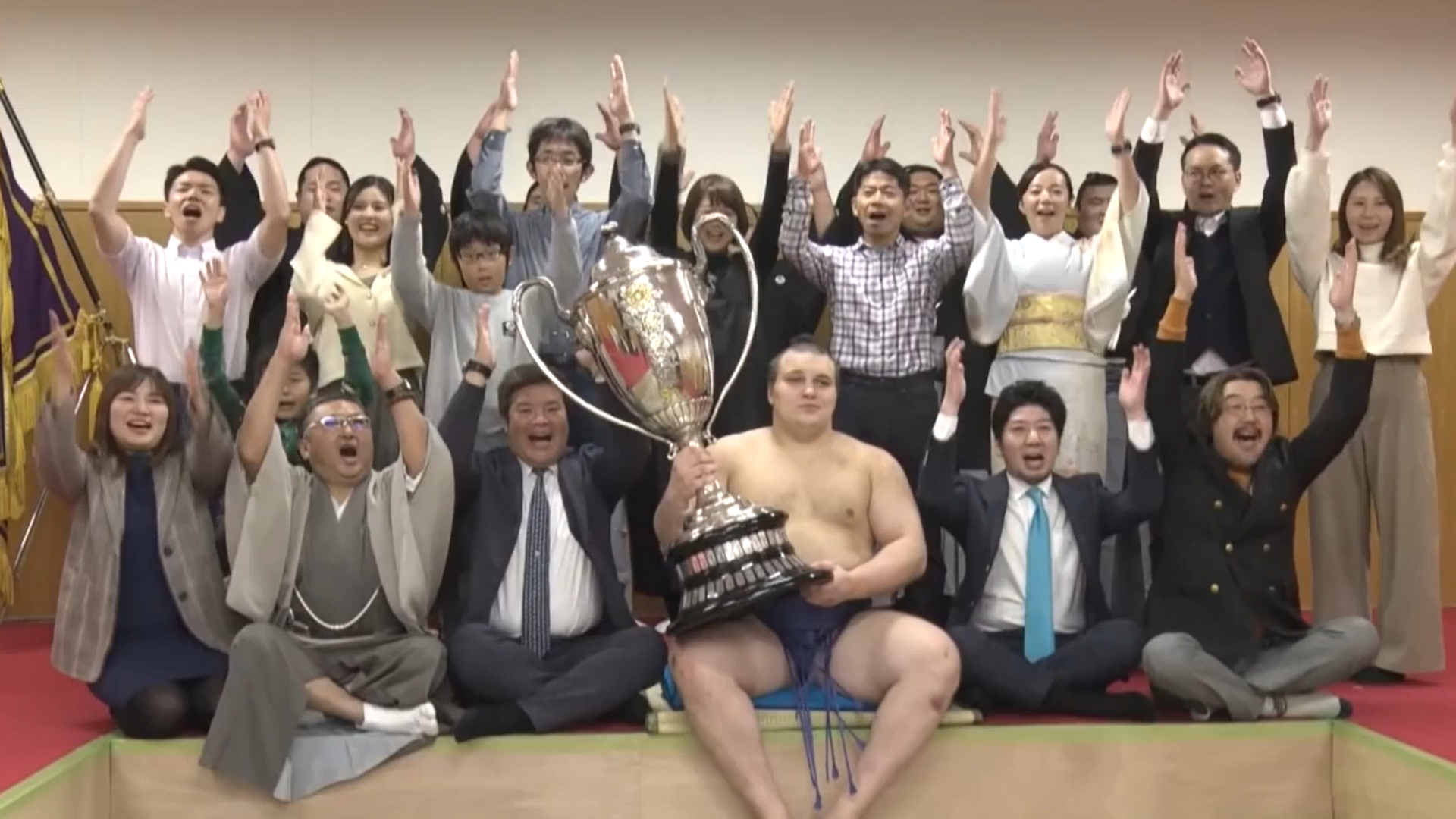 Danylo Tavhusisin, campeón de Sumo en Japón Danylo Tavhusisin, campeón de Sumo en Japón