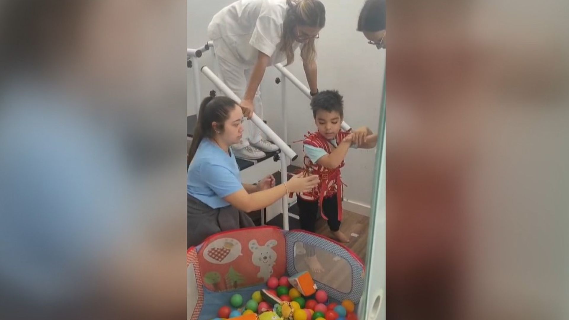 La lucha de José, el niño valenciano con parálisis cerebral