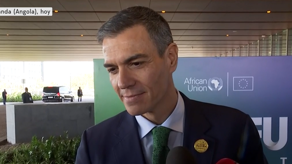 Sánchez desmiente una reunión secreta con Otegi para la moción de censura