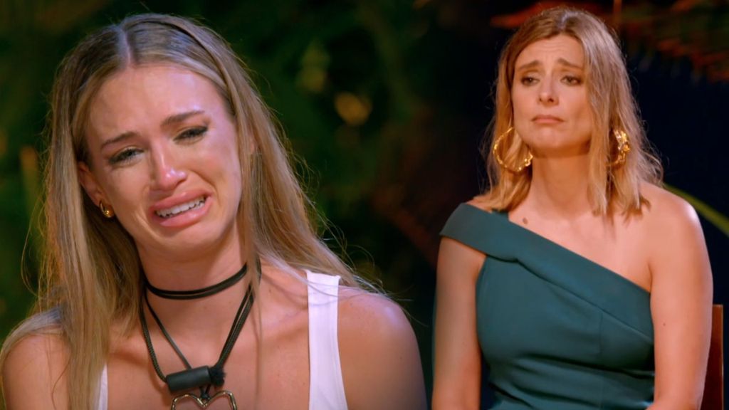 Las palabras de Sandra Barneda a una Almudena rota tras ver las imágenes de Darío: "Nunca se acaba el mundo, quiero que lo sepas"