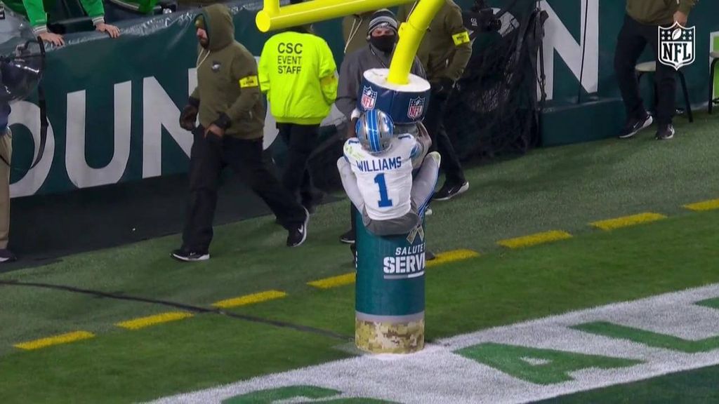 Jameson Williams hace un espectacular touchdown, pero su celebración le cuesta cara a los Lions
