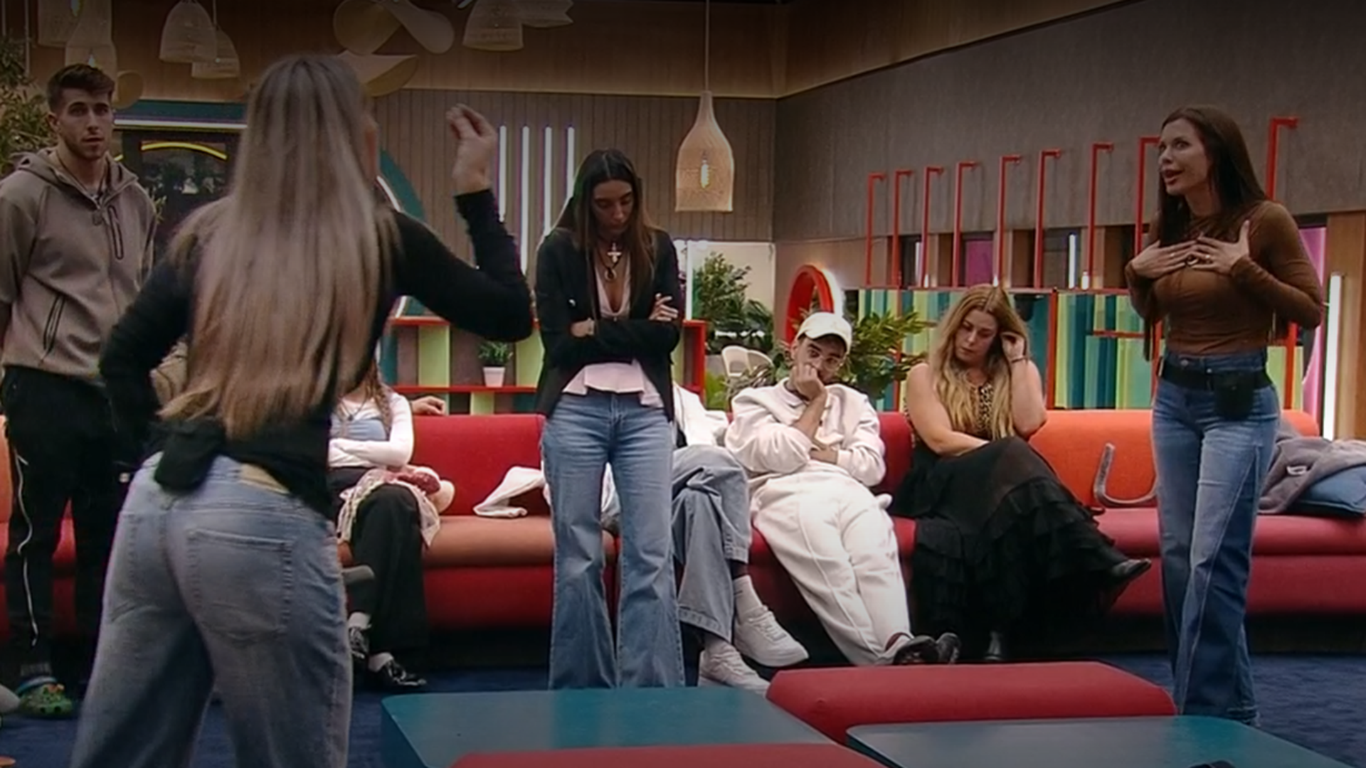 Almudena vs Patricia