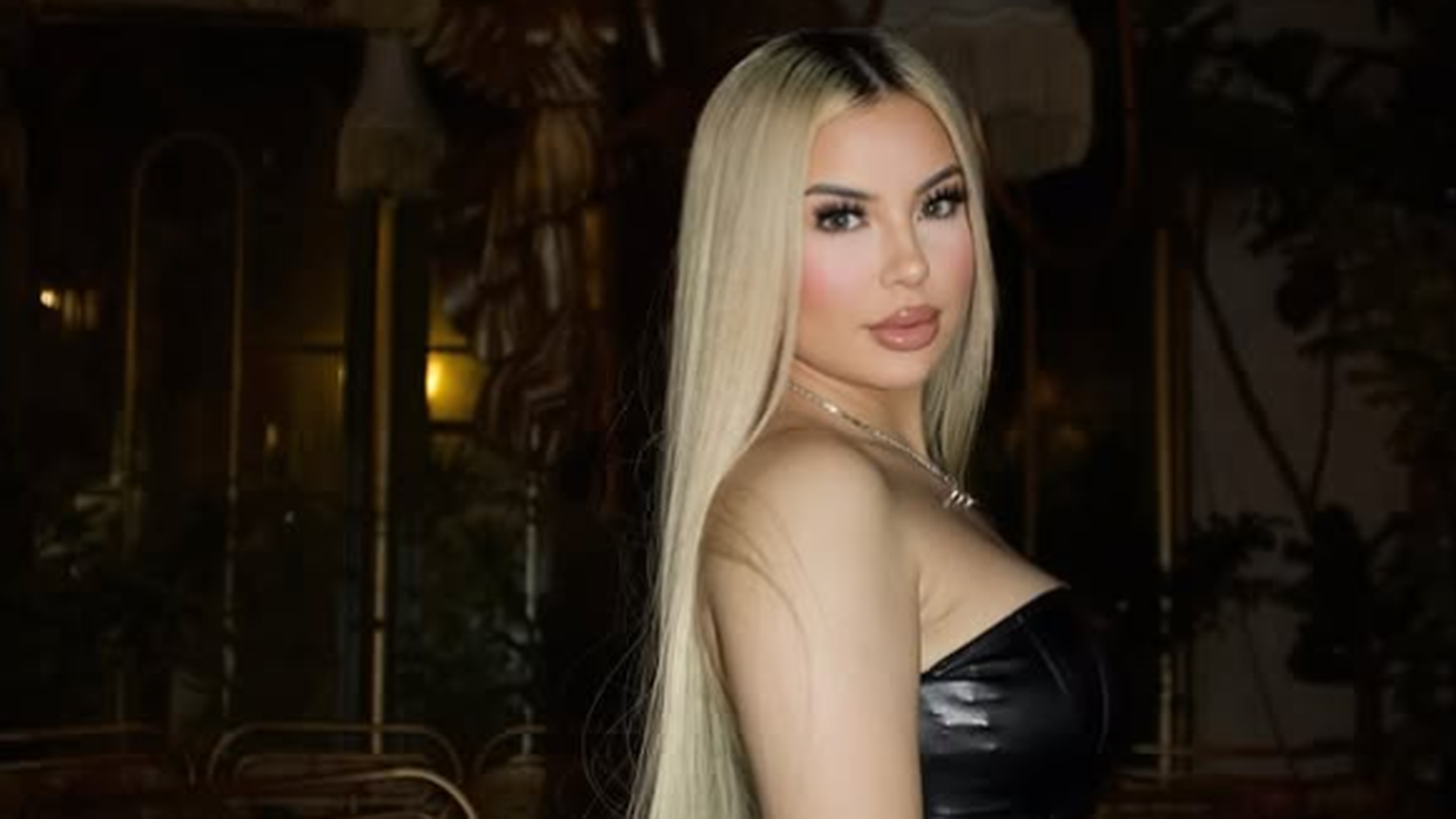 Asesinan a la influencer y cantante De la Rosa a los 22 años en un tiroteo en plena calle de Los Ángeles