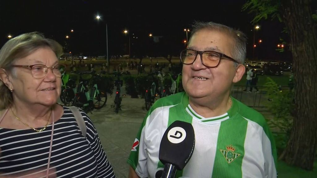 Andrés, de Madrid a Sevilla para ver al Betis 60 años después: “Lo máximo”