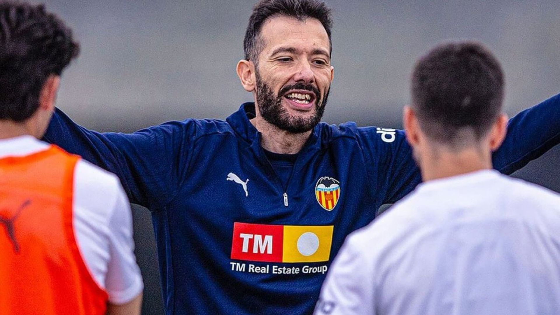 carlos_corberan_foto_valencia_cf.jpeg carlos_corberan_foto_valencia_cf.jpeg