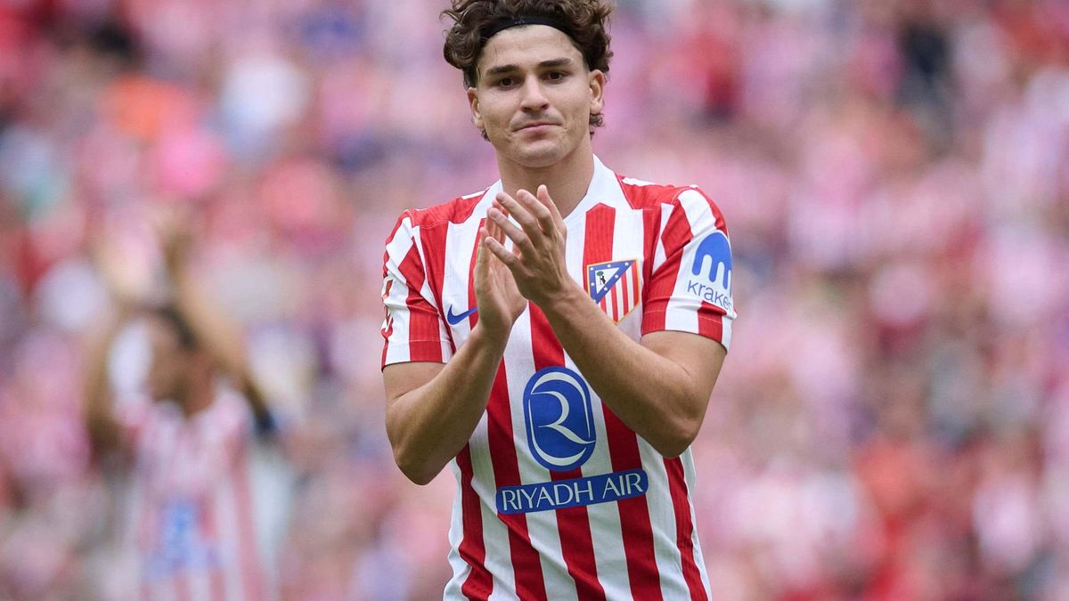 Julián Álvarez alimenta los rumores de su fichaje por el Barça