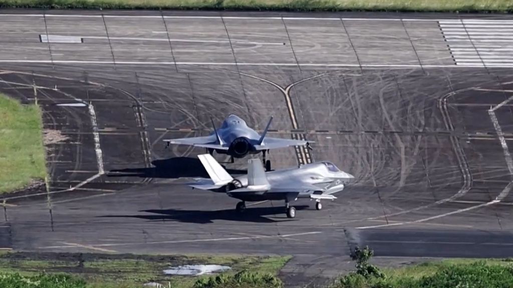 EEUU reabre una base en Puerto Rico tras 20 años de inactividad: Donald Trump avisa a Venezuela, pero no descarta el diálogo