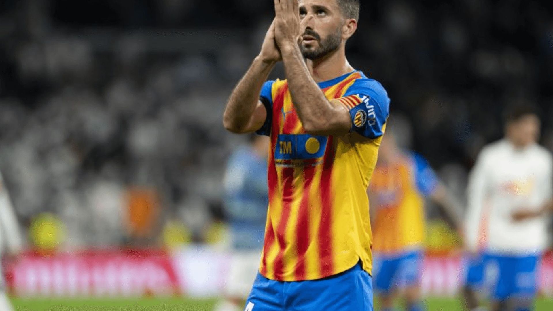 el_valencia_cf_pide_perdon_en_el_bernabeu_foto_laliga_002.png el_valencia_cf_pide_perdon_en_el_bernabeu_foto_laliga_002.png