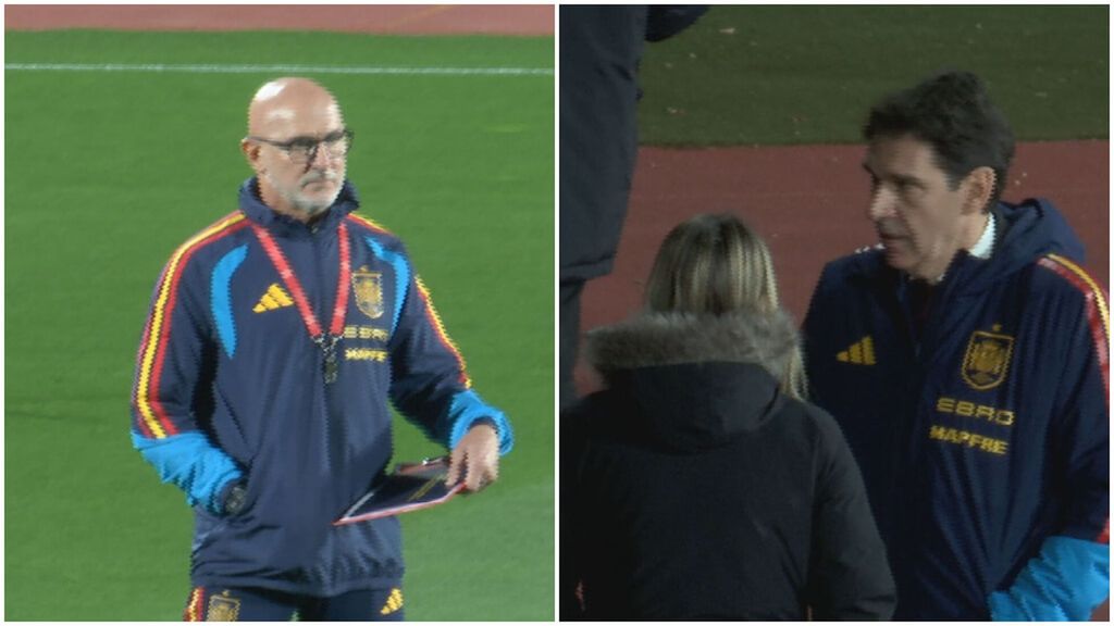 Luis de la Fuente, serio, y Aitor Karanka, entre conversaciones tras la polémica con Lamine Yamal