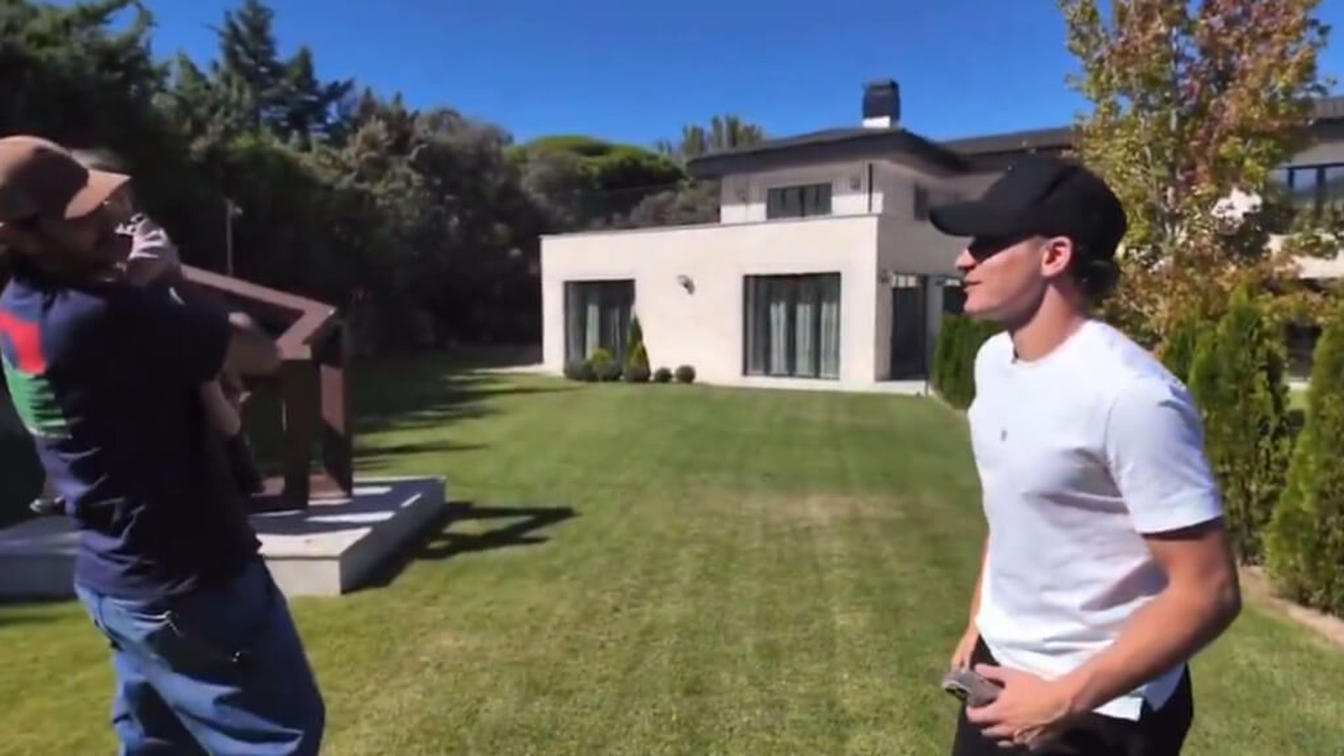 fotojet___2025_11_15t183406530jpg_001.jpg fotojet___2025_11_15t183406530jpg_001.jpg