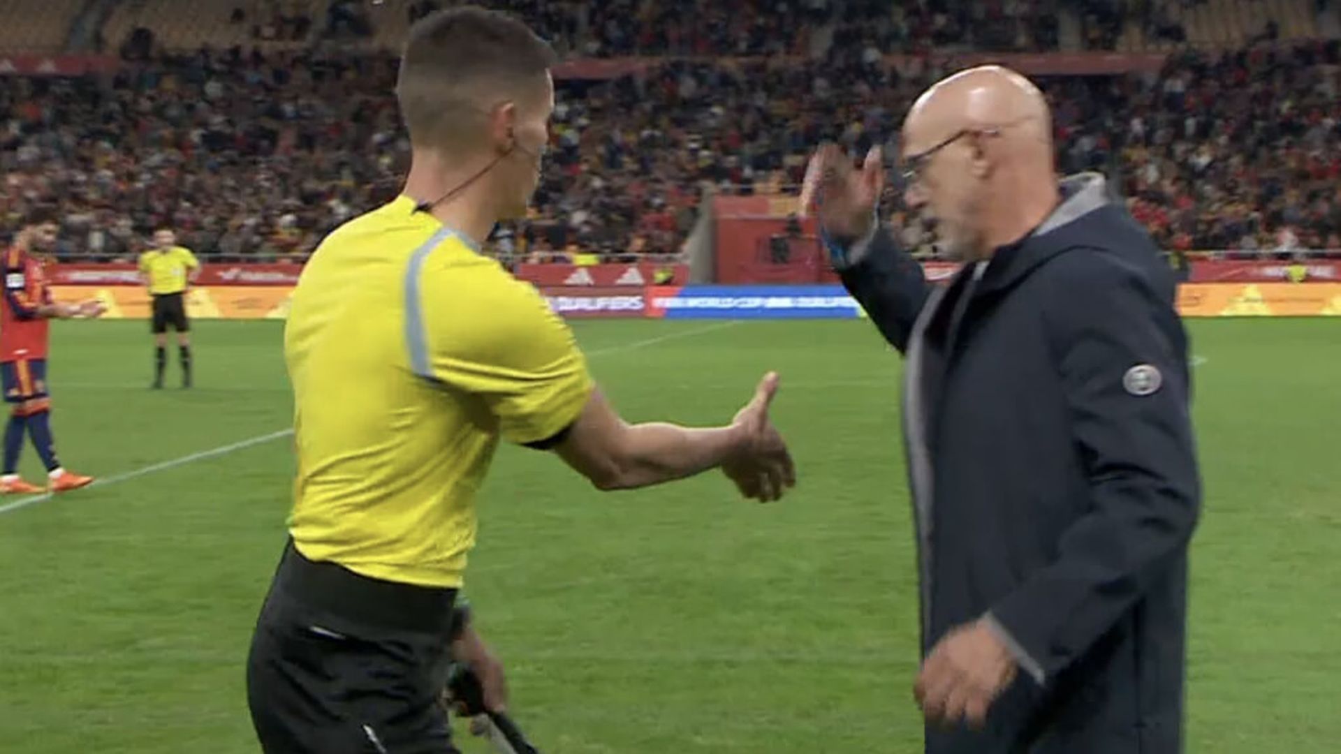 fotojet___2025_11_18t231915426jpg_001.jpg fotojet___2025_11_18t231915426jpg_001.jpg