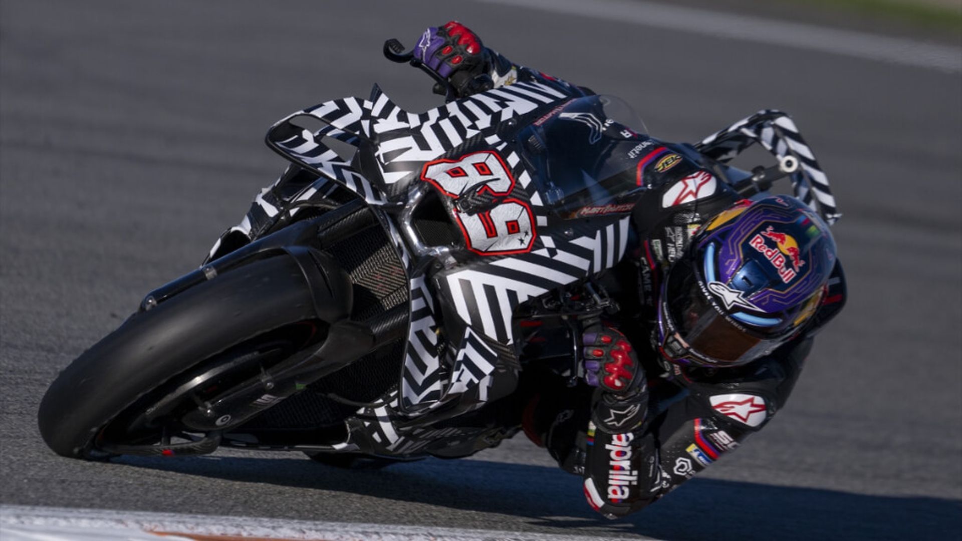 fotojet___2025_11_19t094111680jpg.jpg fotojet___2025_11_19t094111680jpg.jpg