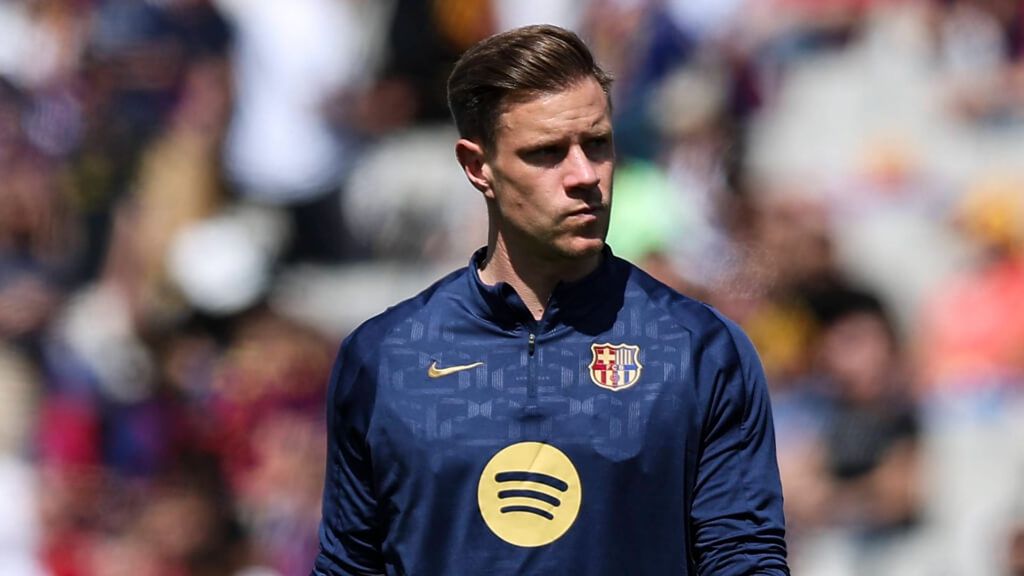 Ter Stegen tiene asumido que deberá salir del Barça en enero: Besiktas y Manchester United ya han hecho su oferta
