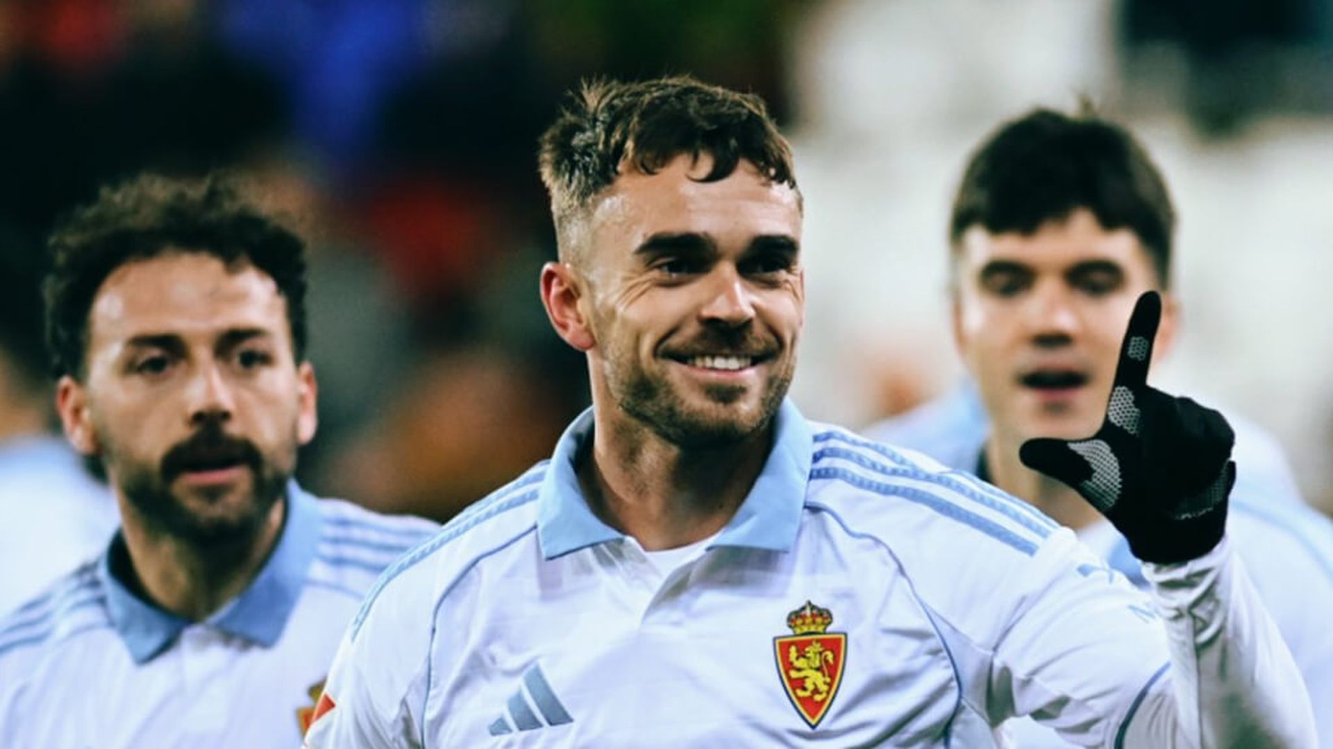 fotojet___2025_11_22t202430944jpg_001.jpg fotojet___2025_11_22t202430944jpg_001.jpg