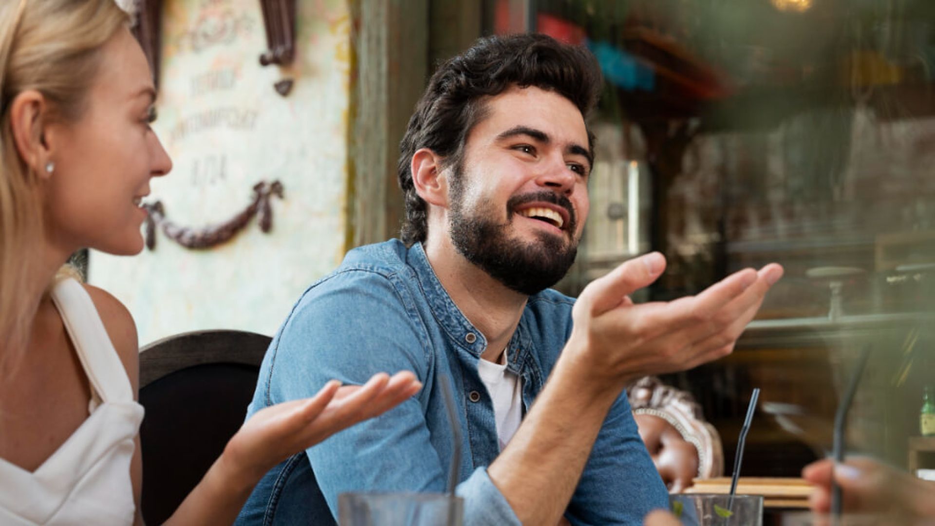 grupo_hablandojpg.jpg grupo_hablandojpg.jpg