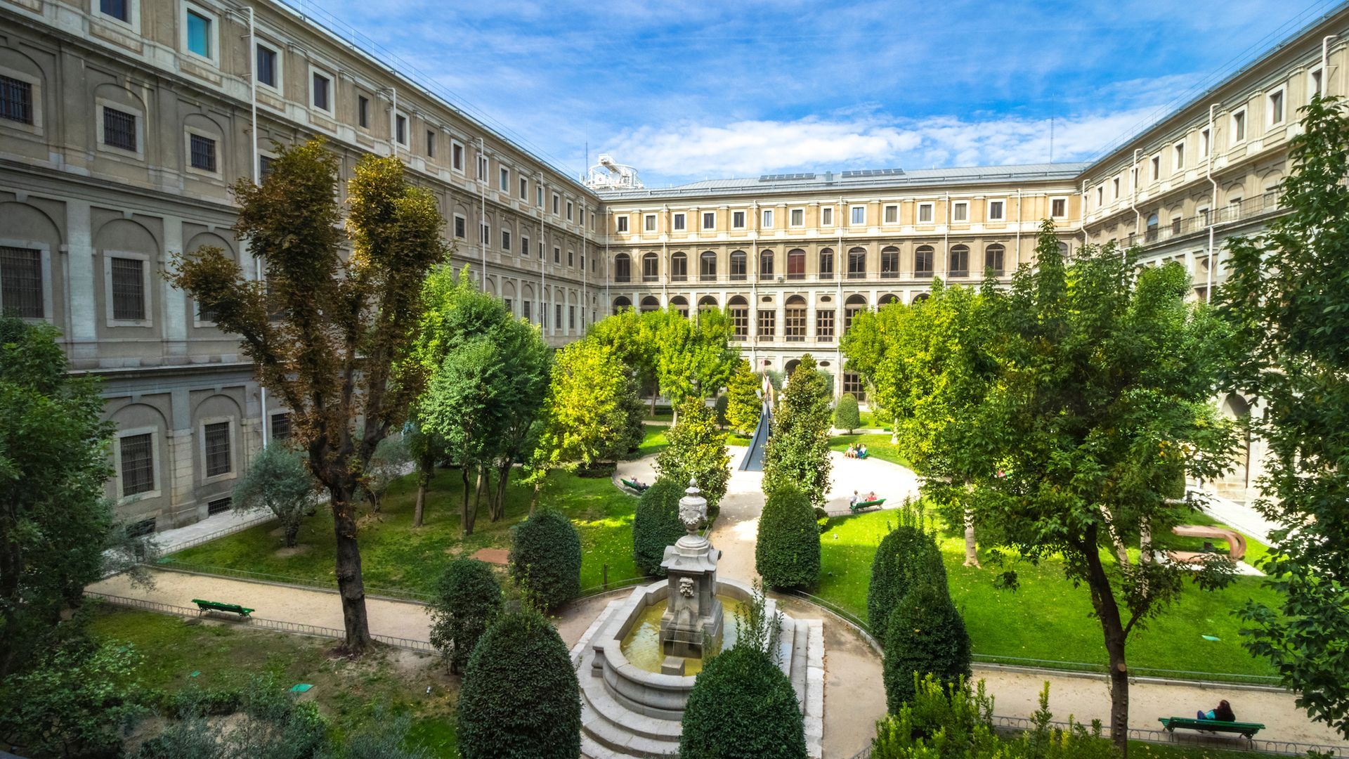 Jardín del Museo Reina Sofía Jardín del Museo Reina Sofía