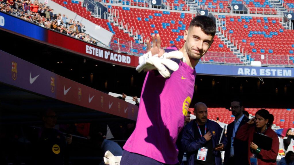 Joan García será titular en el estreno del Camp Nou tras la preocupación del Barça con Szczesny