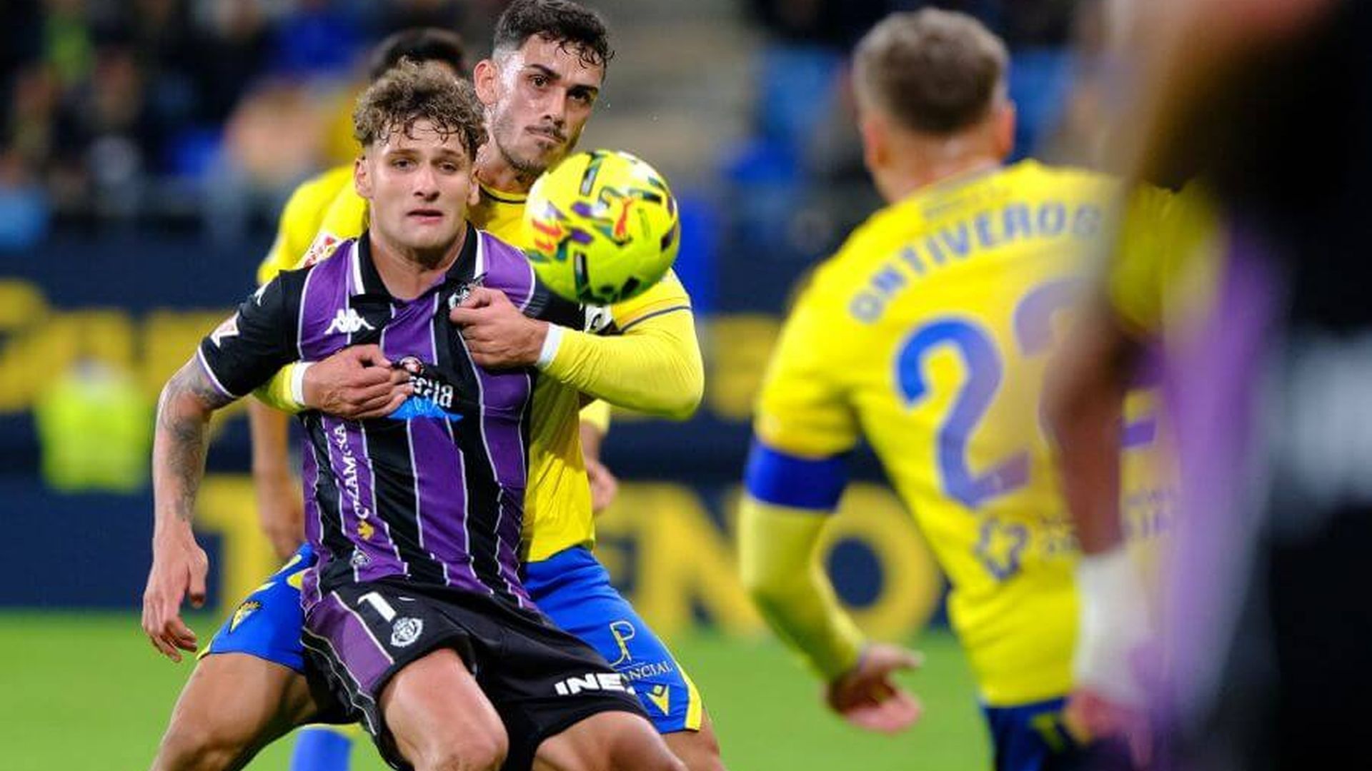 jorge_delgado_ante_el_cadiz_002.jpeg jorge_delgado_ante_el_cadiz_002.jpeg