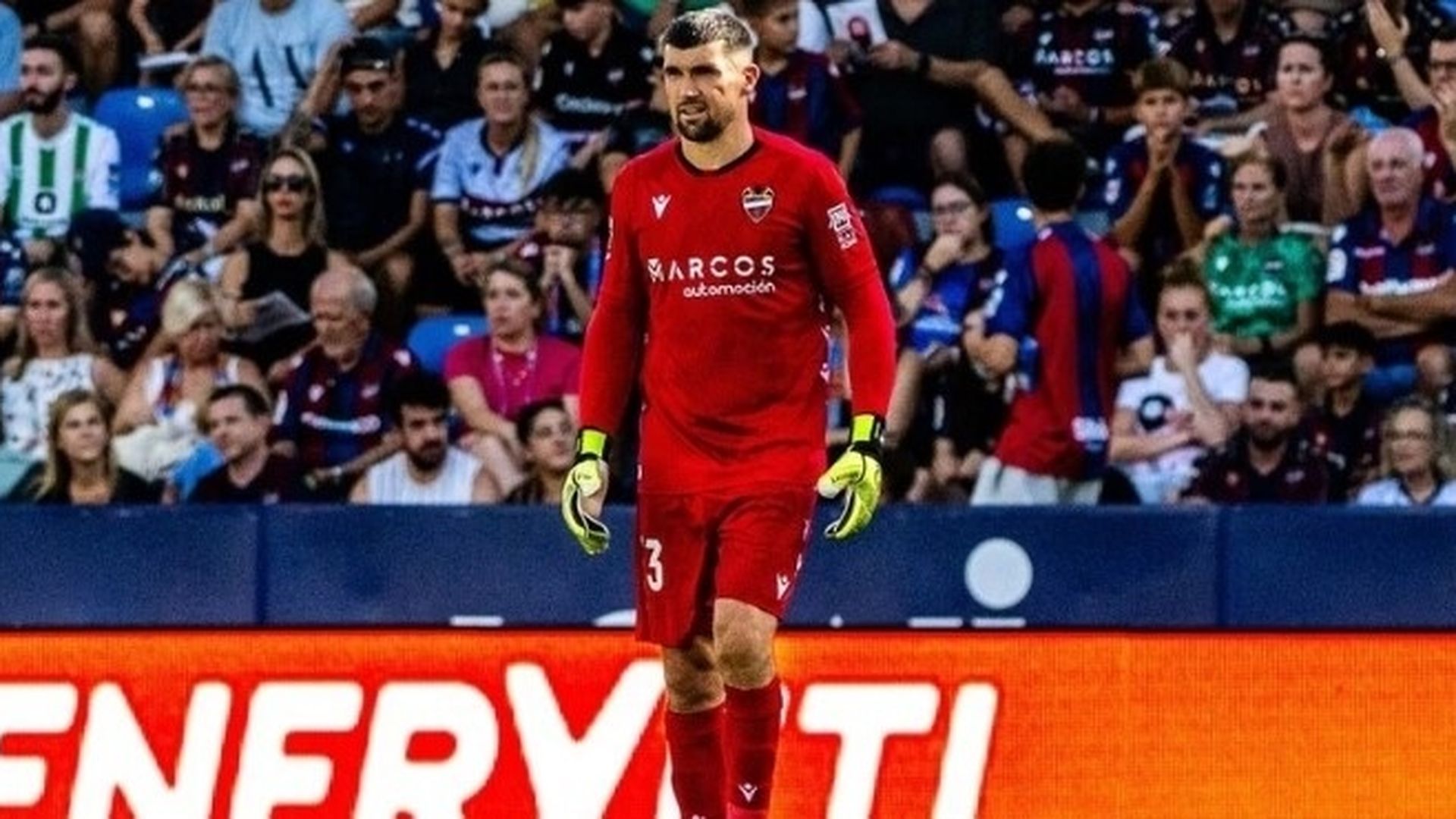 mathew_ryan_foto_levante_ud.jpg
