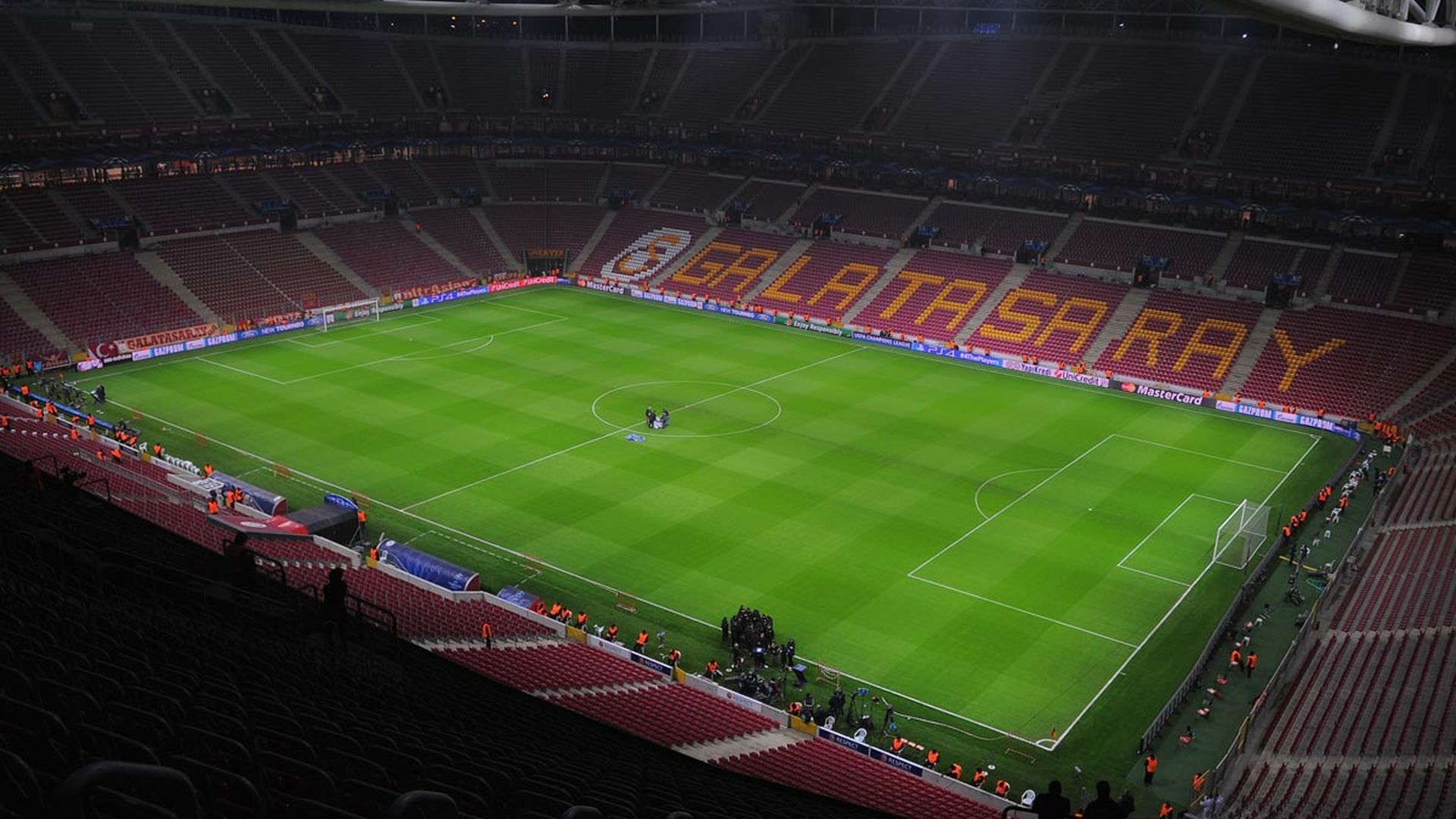 nef_stadium_estadio_del_galatasaray.jpg nef_stadium_estadio_del_galatasaray.jpg