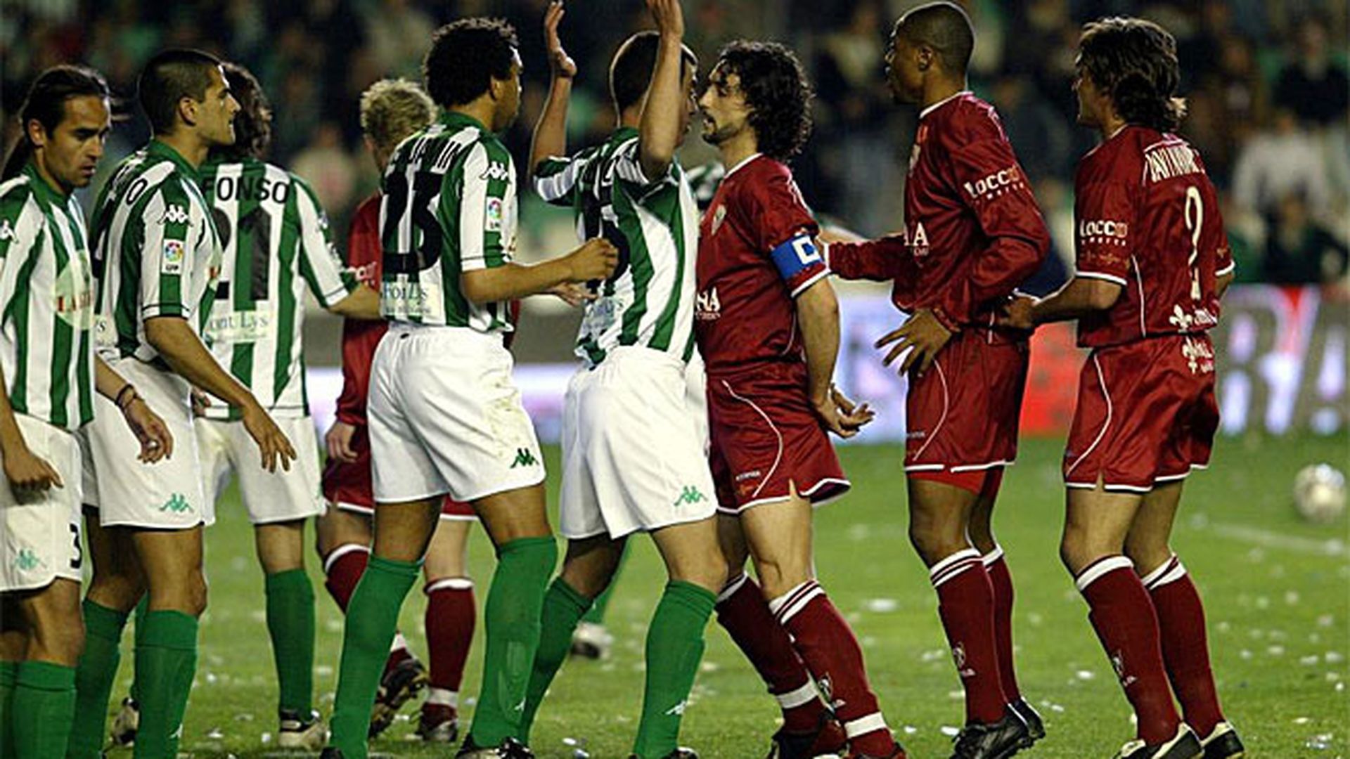 pablo_alfaro_en_un_derbi_ante_el_betis_002.jpg