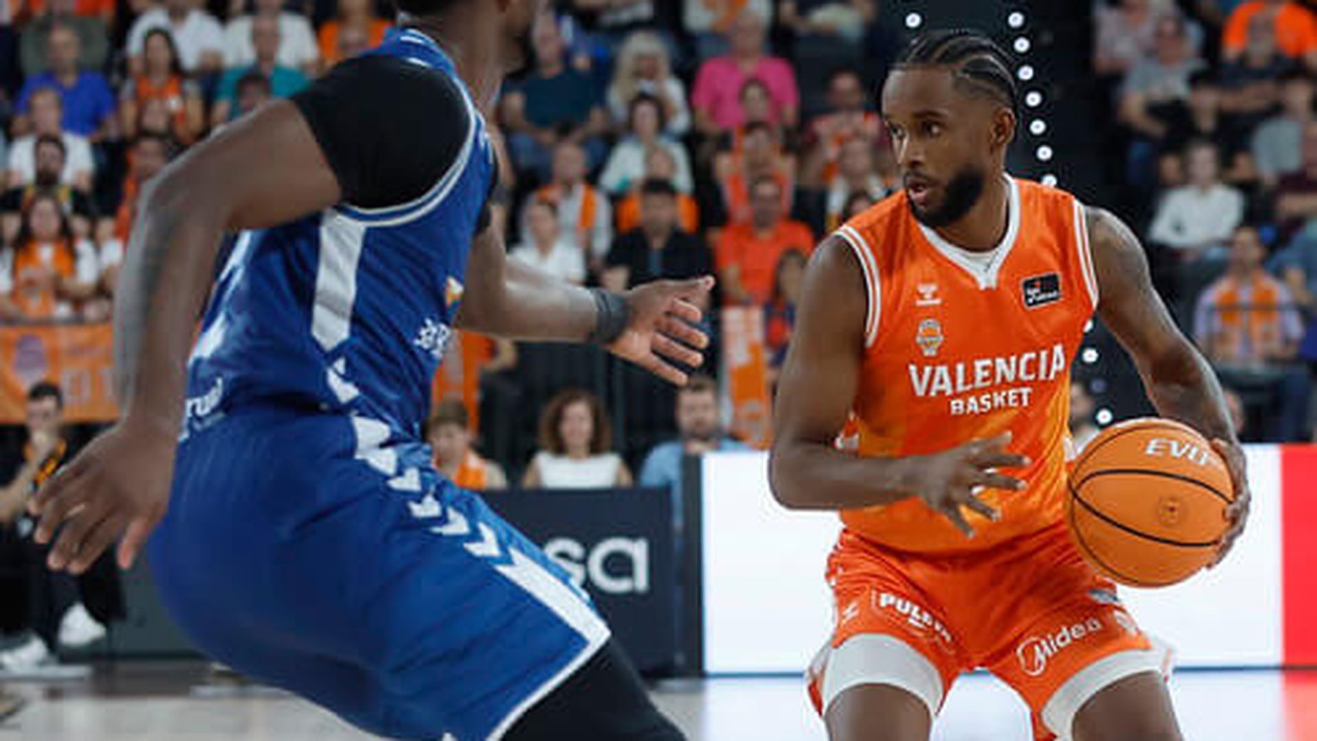 valencia_basket_vece_comodamente_san_pablo_burgos_foto_m_a_polo_002.jpg valencia_basket_vece_comodamente_san_pablo_burgos_foto_m_a_polo_002.jpg