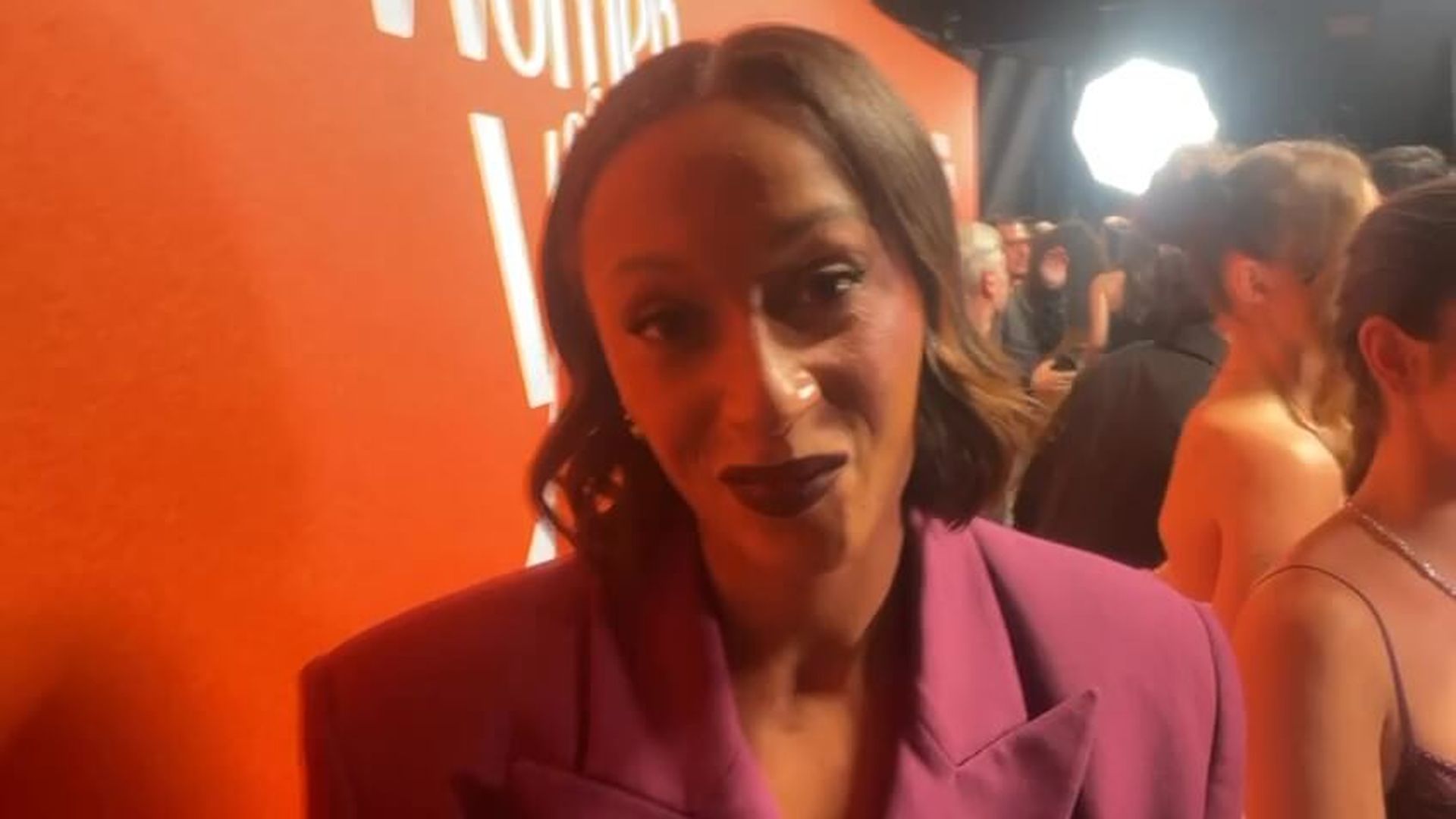 whatsapp_video_2025_11_12_at_201137___frame_at_0m47sjpg.jpg whatsapp_video_2025_11_12_at_201137___frame_at_0m47sjpg.jpg