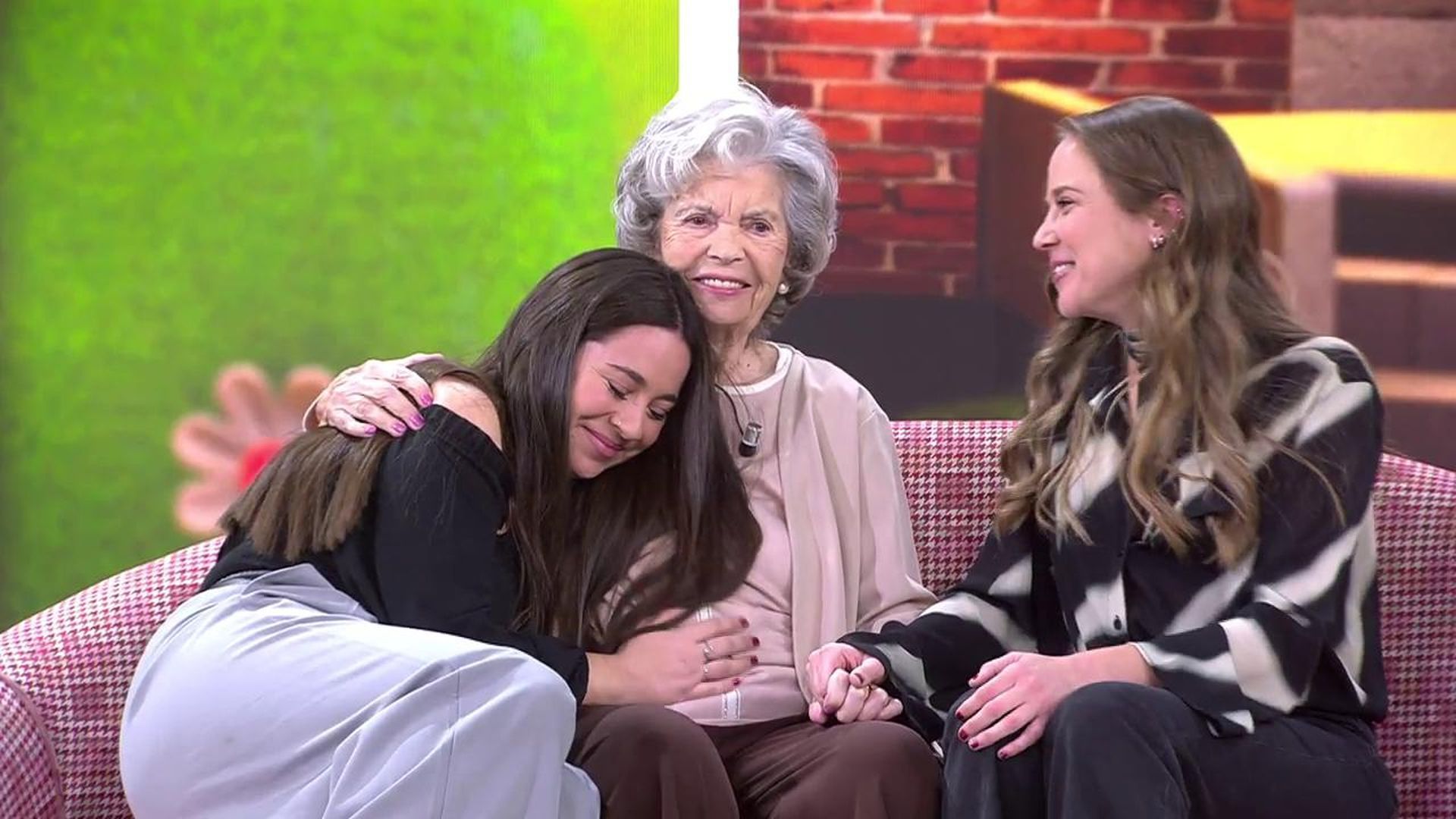 2025_11_26-1817-REC_Telecinco_REC.ts.0x0.158776294626900