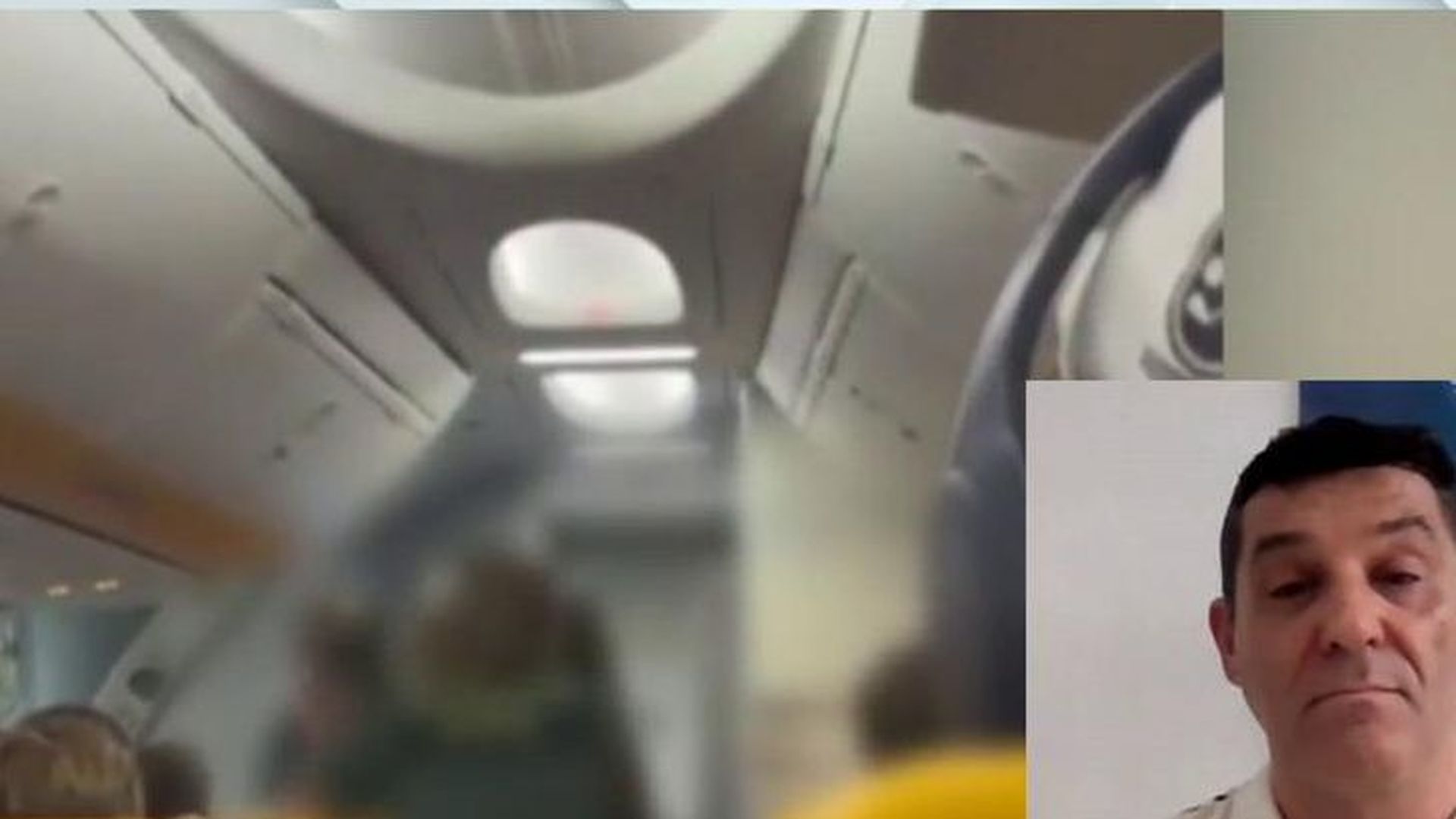 Dos Guardias Civiles, heridos por una luchadora en pleno vuelo: "No era seguro volar con esta persona"