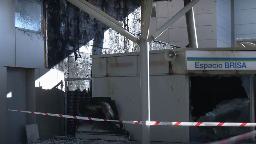 Investigan si la causa del incendio en el Hospital Santa Lucía de Cartagena fue una colilla: "La gente sale a fumar a las terrazas"