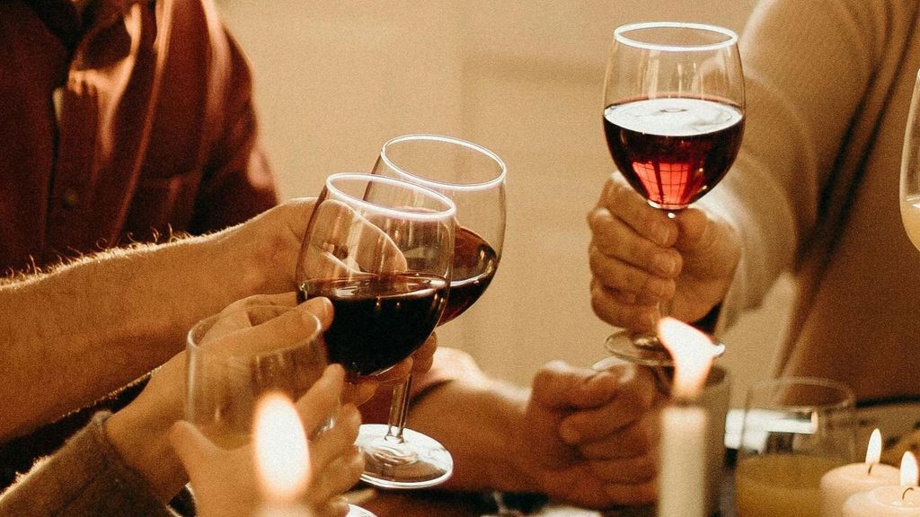 Una buena botella de vino siempre es un regalo muy acertado