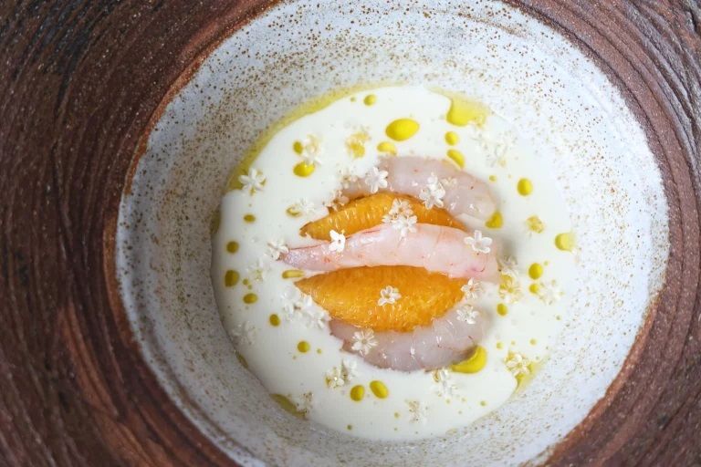 Uno de los pases del menú degustación de Llavor