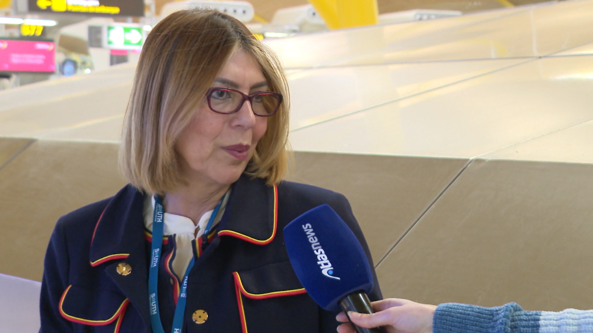 Vestir en chándal o en ropa de estar por casa, cada vez más común en los aviones: "La gente va cómoda, ya no es como antes”