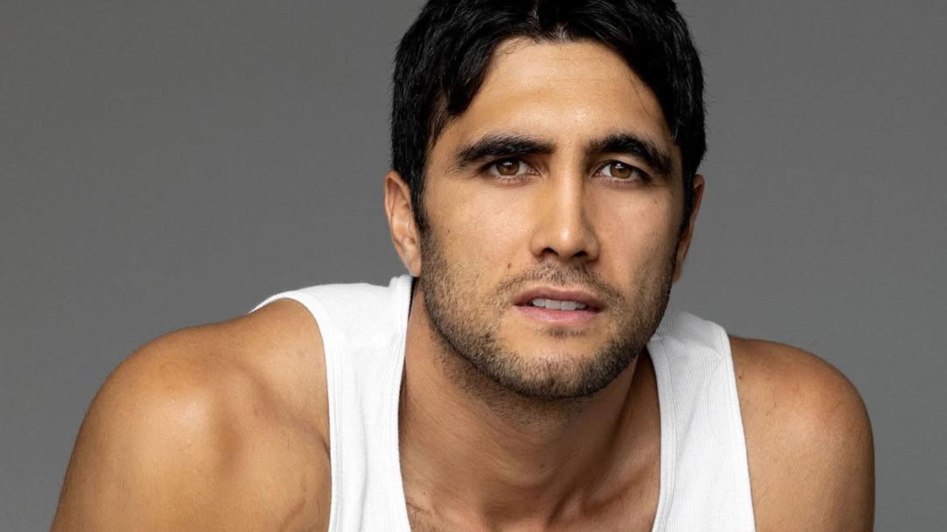 El modelo y actor Ethan Browne ha fallecido a los 52 años