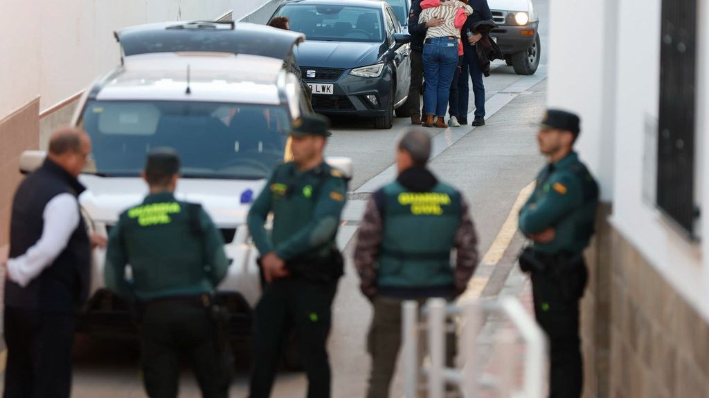 El presunto asesino de la joven de Campillos, Málaga, la mató al irse a trabajar y viajó 150 kilómetros para confesar el crimen en Jaén