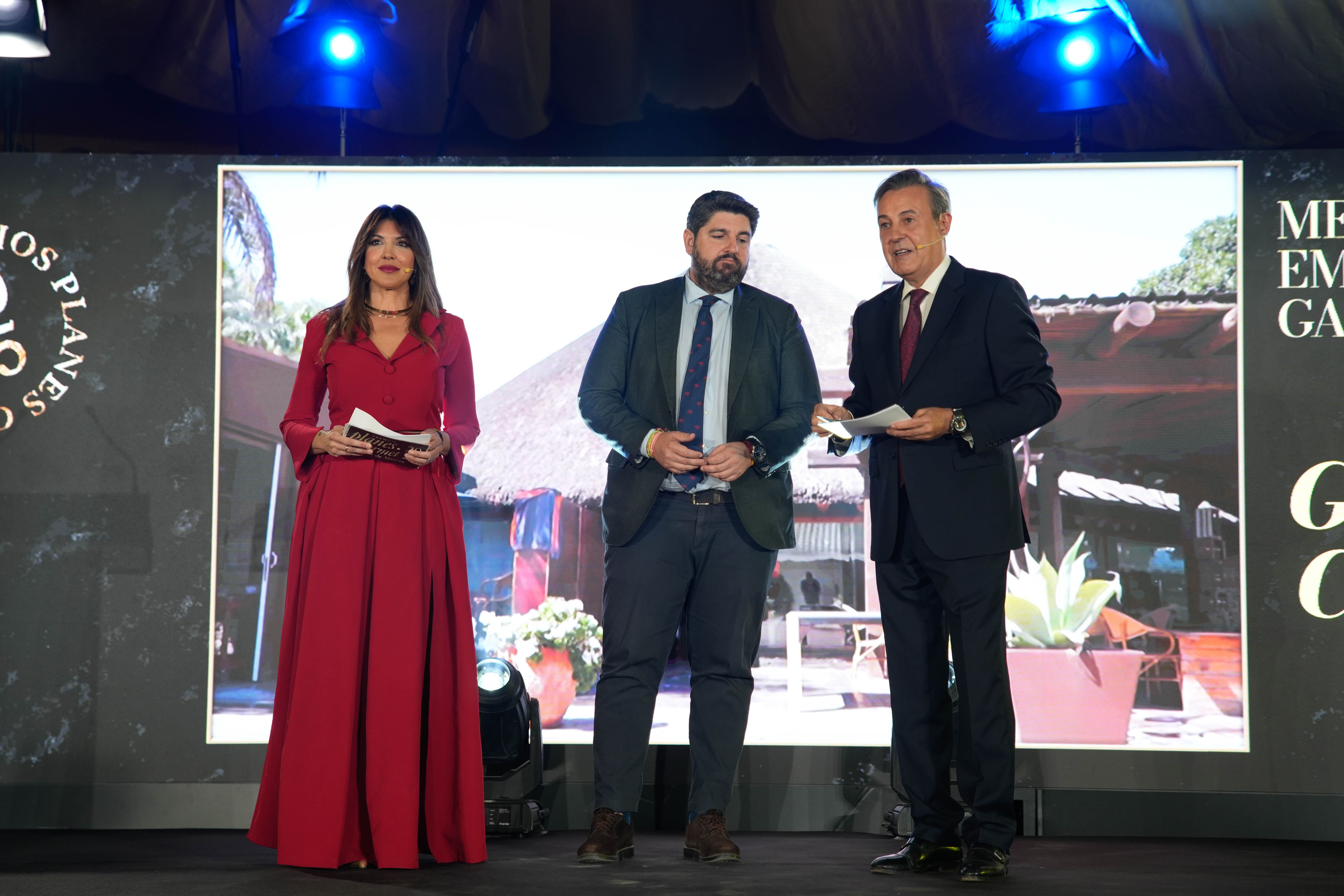 Encarna Talavera, José Ribagorda y Fernando López Miras